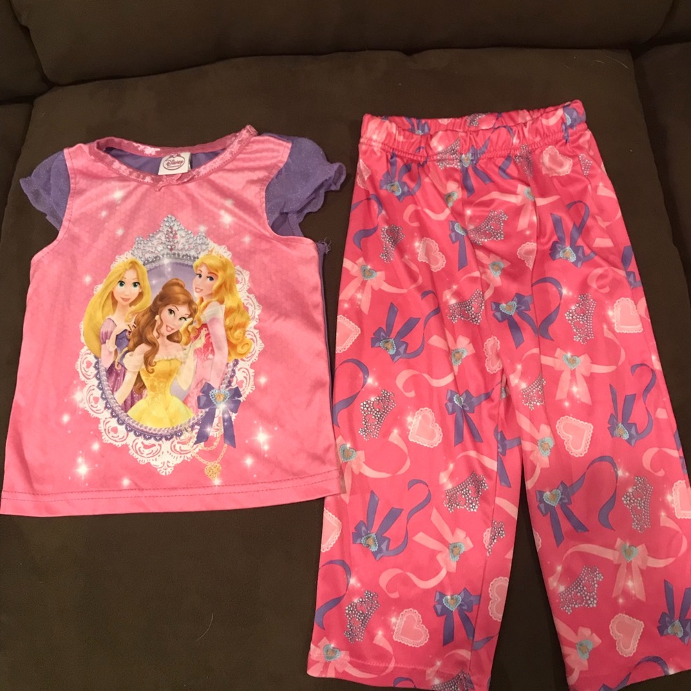 24 monthly princess silky pajamas